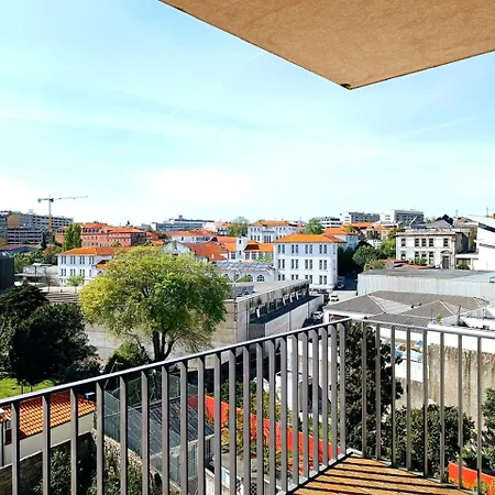 Bo - Anibal Cunha Apartment